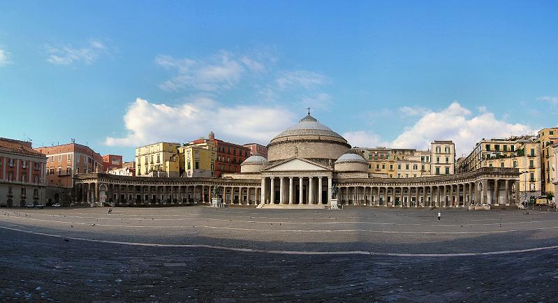 009 - Piazza Plebiscito